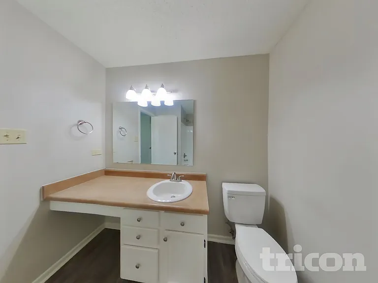 5753 N Jamestown Dr — Photo 11