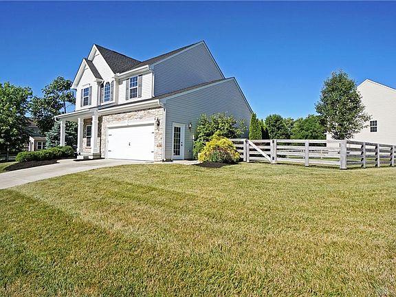 3rd image of 1869 Meadowsweet Dr