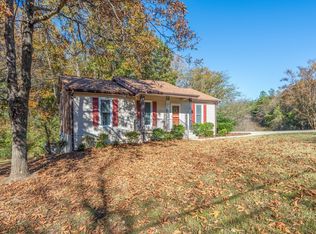 407 Blue Rd, Dickson, TN 37055