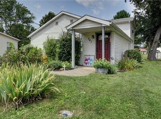 541 Grand St NW, Bolivar, OH 44612