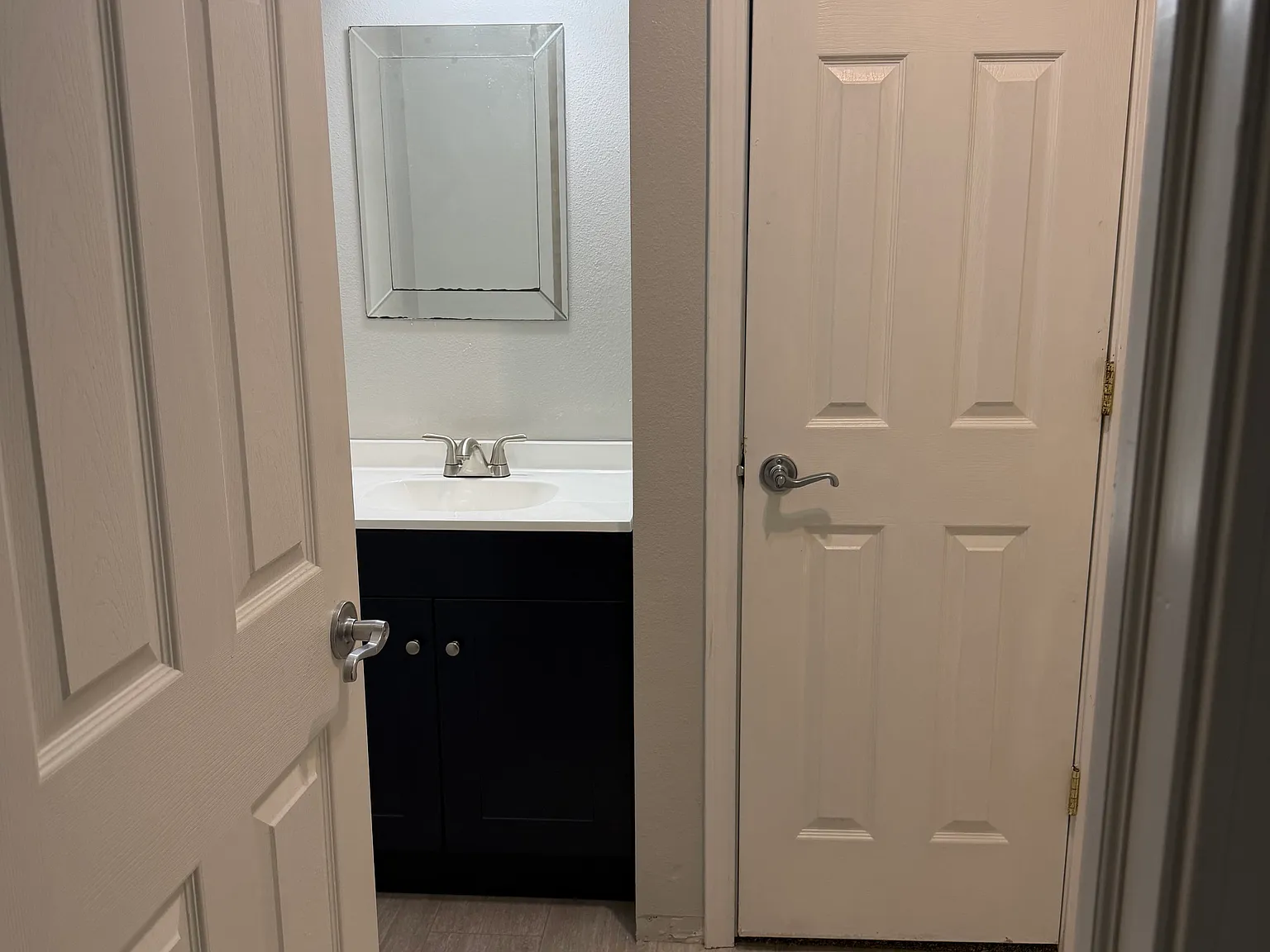 3 bed, 1325 sqft, $1,200 — Photo 4
