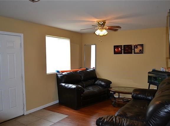 4th image of 1414 Egania St