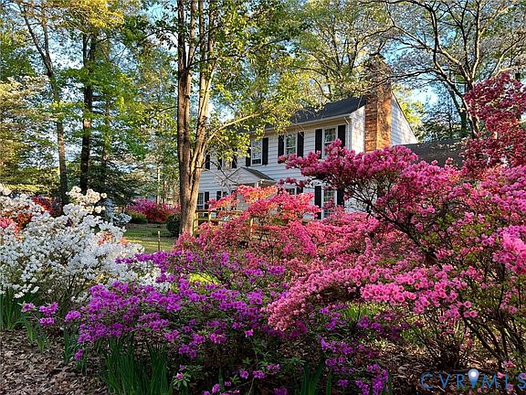 2nd image of 6287 Queens Lace Rd