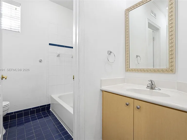 15203 SW 142nd Ave — Photo 18