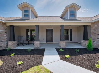 9235 Ridge Dr, Navarre, FL 32566