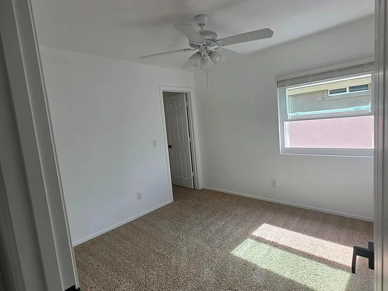 22461 W Woodlands Ave — Photo 26