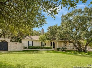 420 Twin Canyon Dr, Boerne, TX 78006