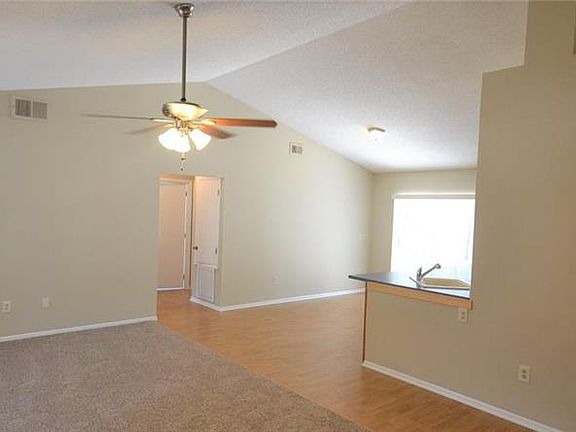 4th image of 1492 Country Villa Ct