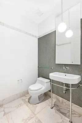 Rented by Compass | media 39