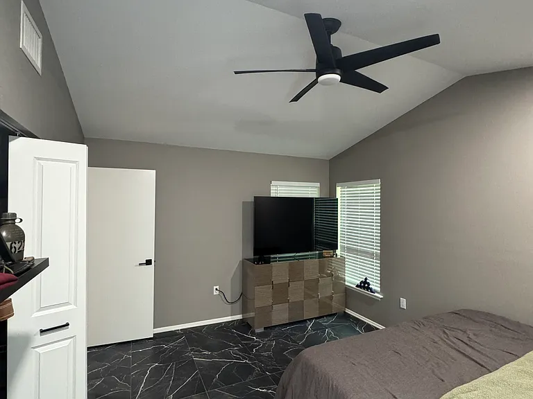16005 Royal Aberdeen Pl — Photo 30