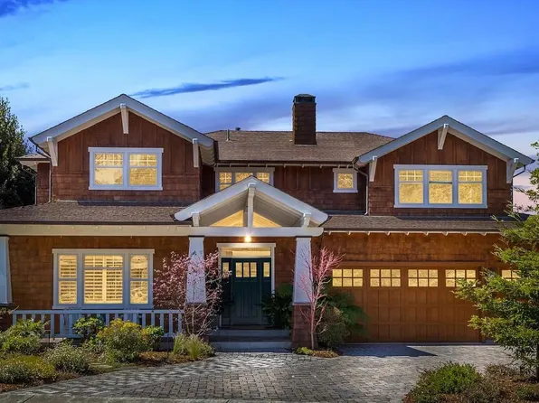 740 Arroyo Leon Dr, Half Moon Bay, CA 94019