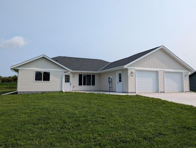 146 Front St, Tracy, MN, 56175