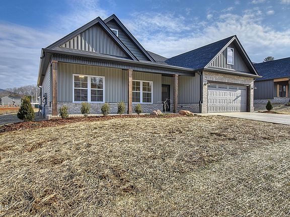 2nd image of 1209 Brown Rd