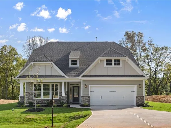 433 Bingham And Parks Rd, Advance, NC 27006