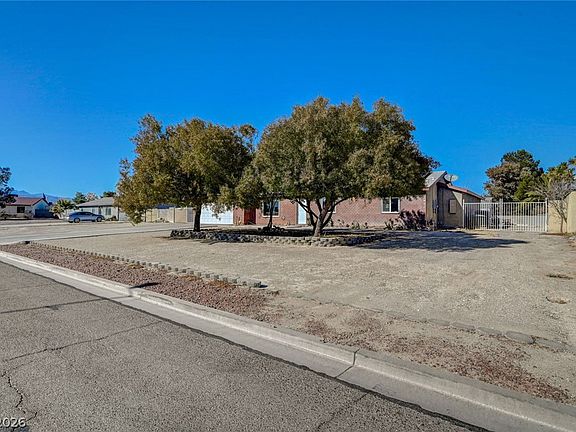 2nd image of 4424 Shady Hollow Ave