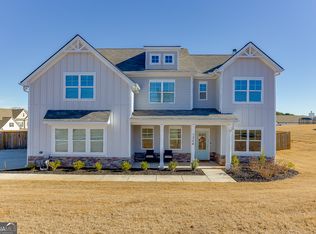 1324 Honeysuckle Ln, Hoschton, GA 30548