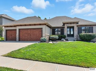 1213 S 209th Cir, Elkhorn, NE 68022