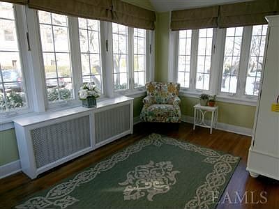 3rd image of 11 Franklin Ave