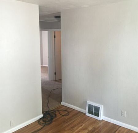 5th image of 9603 Echo Ln