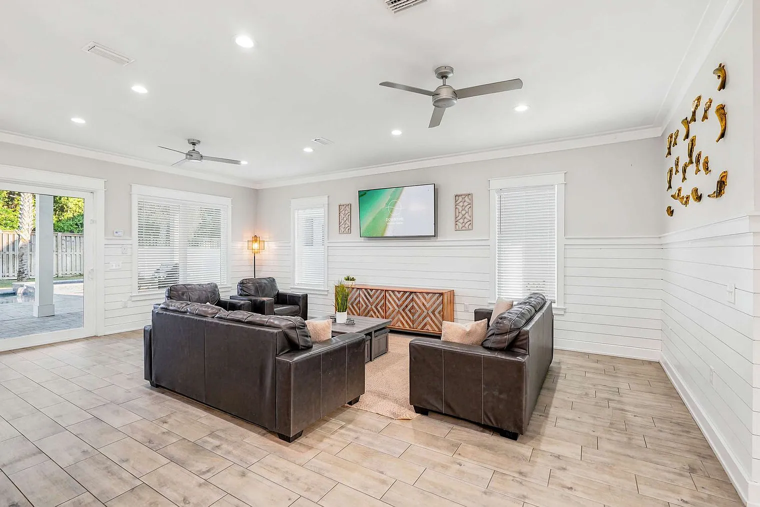 5 bed, 4.0 bath, $14,593 — Photo 4