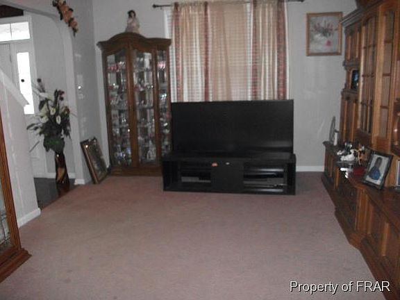 5th image of 183 Dairy Ct