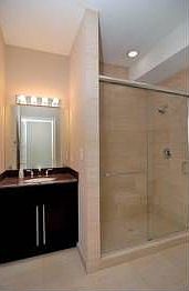 3rd image of 1408 W Grand Ave #4