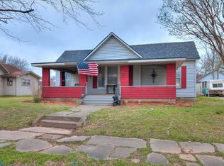 528 N Market Ave, Shawnee, OK 74801