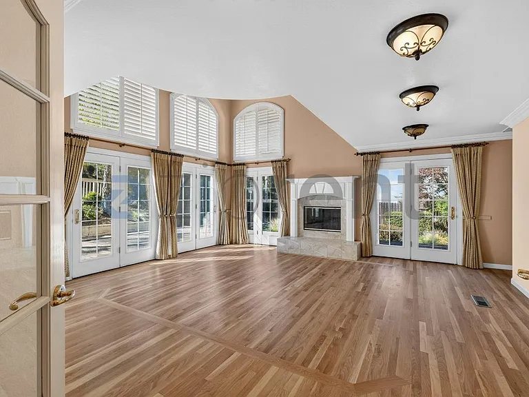 2552 Cotswold Hill Dr — Photo 10