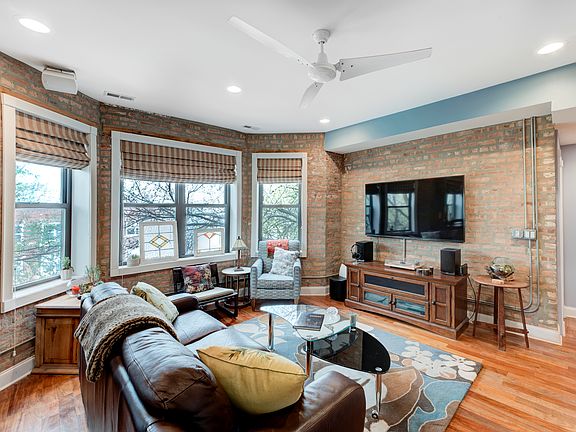 2nd image of 2050 W Hood Ave APT 4B