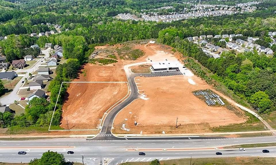 1st image of 823 Bill Carruth Pkwy