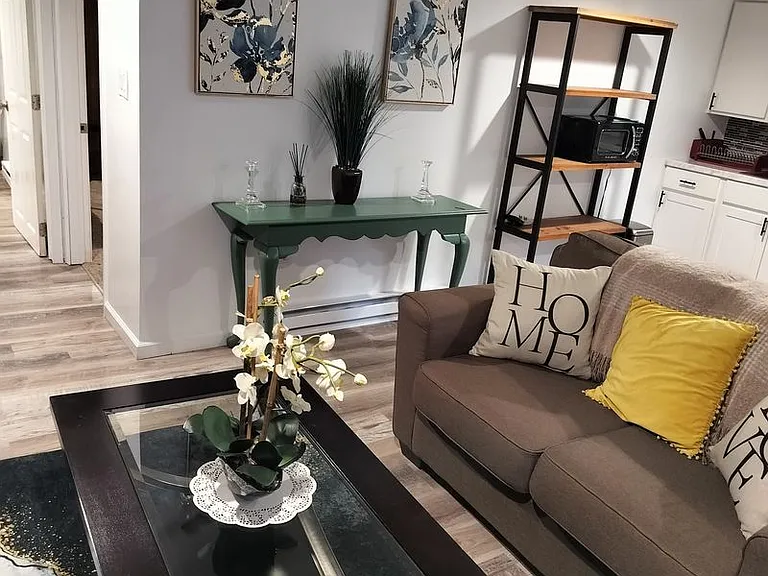 508 Forest View Rd — Photo 4