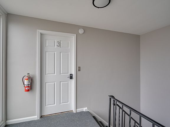 2nd image of 7810 Plainfield Rd APT 3