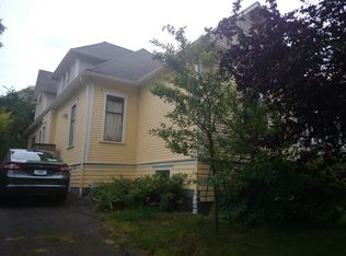 6750 25th Ave NW, Seattle, WA 98117