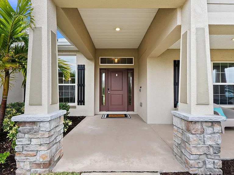 8324 Amalfi Cir — Photo 11