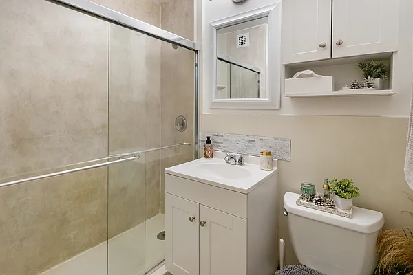 Sold by Brown Harris Stevens | media 6