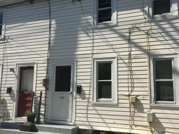 119 W Chapel Ave, Carlisle, PA 17013
