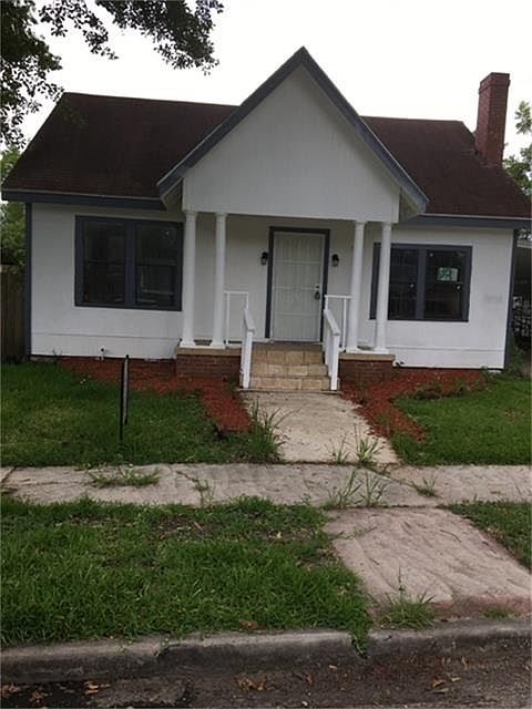 1st image of 105 Miriam St