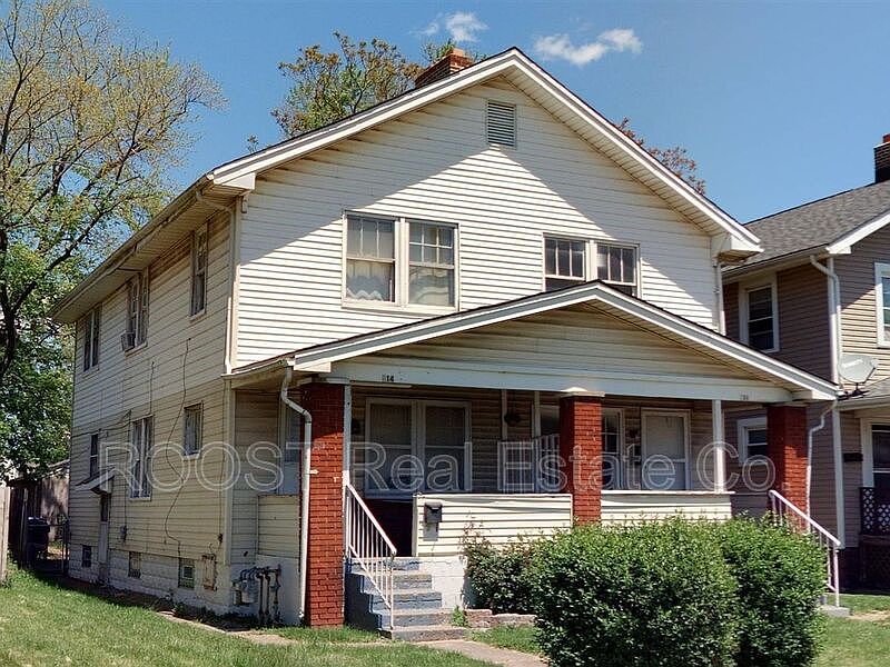 1st image of 916 E 17th Ave