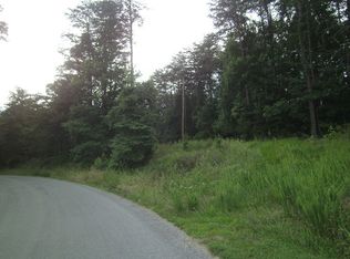 5050 Chestnut Rd, Nathalie, VA 24577