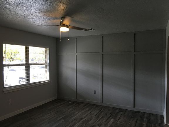 4th image of 1116 Berwyck Dr