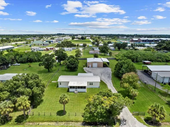 1121 Pony Place, Moore Haven, FL 33471