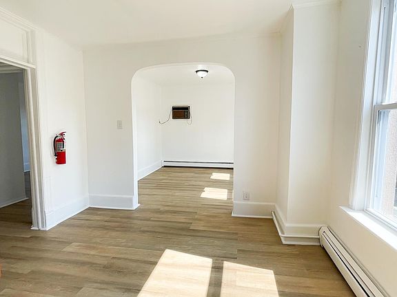 2nd image of 5714 Palisade Ave APT 2
