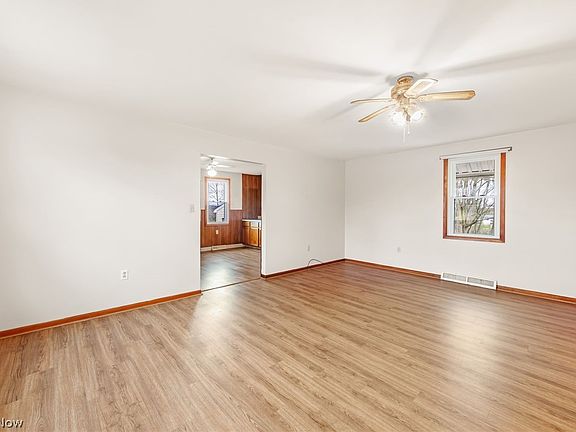 5th image of 13290 N Mount Eaton Rd