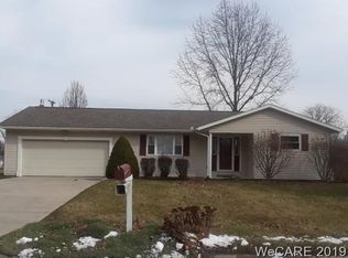1323 W Shore Dr, Lima, OH