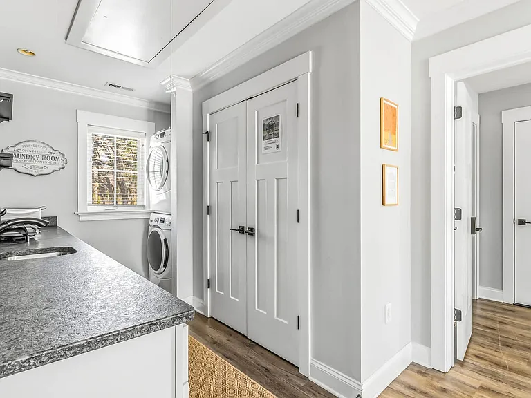 Laundry Room Cabinet