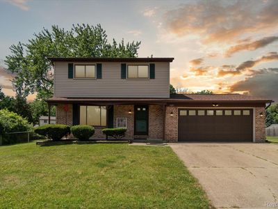 6169 Barker Cir, Waterford, MI, 48329