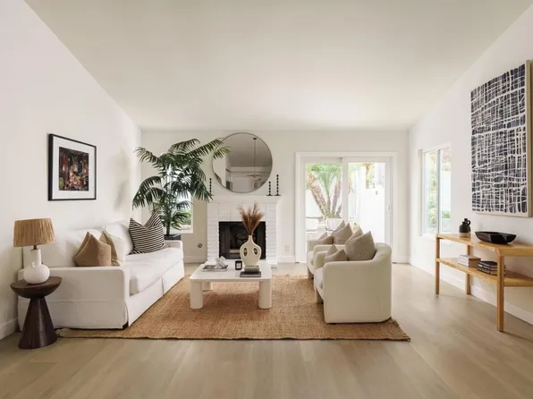 2045 Cottage Way, Vista, CA 92081