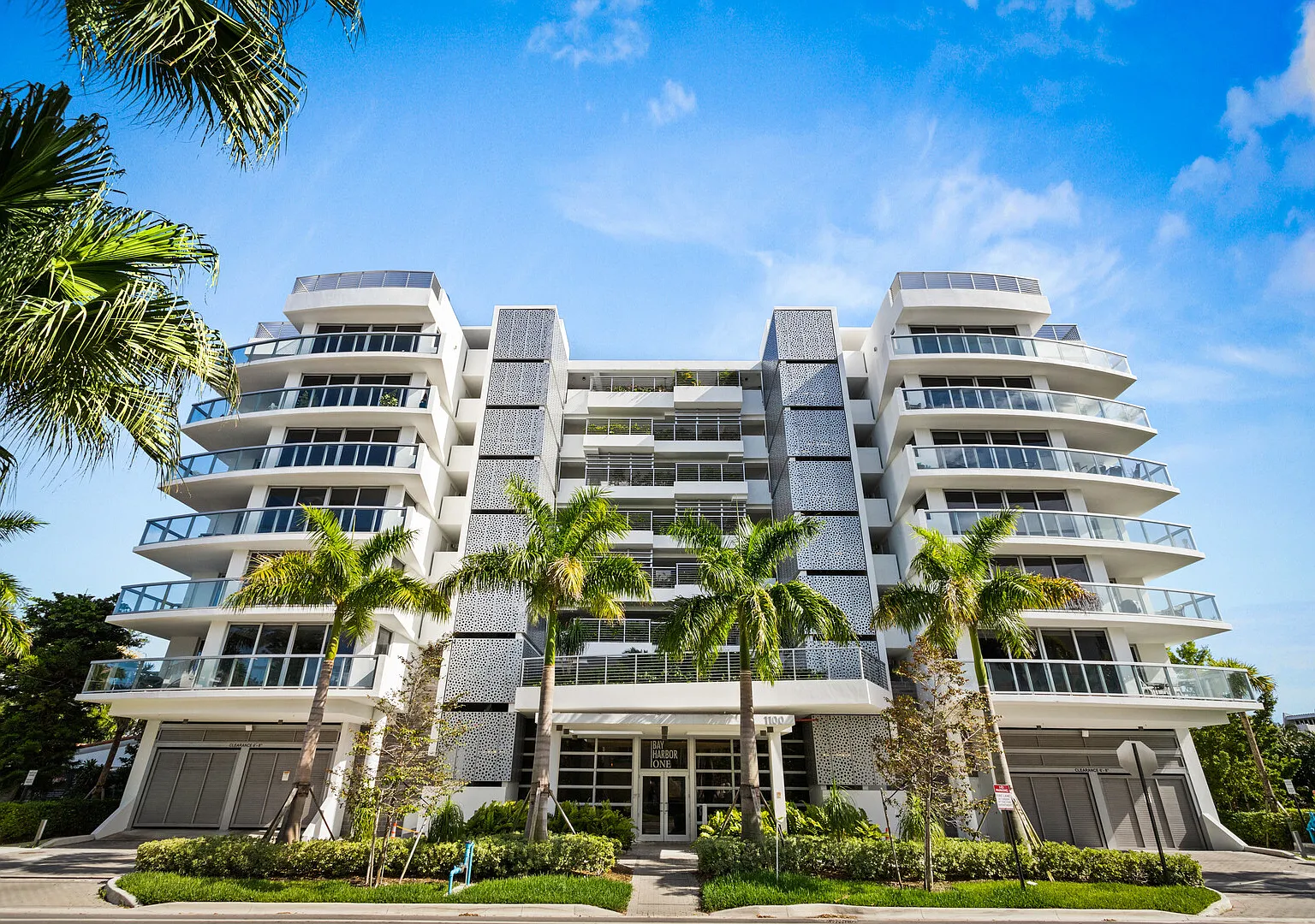 Luxuries 2BR AptFamily vacationBay Harbor Island — Photo 1