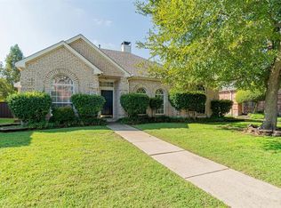 9709 Prestmont Pl, Frisco, TX 75035