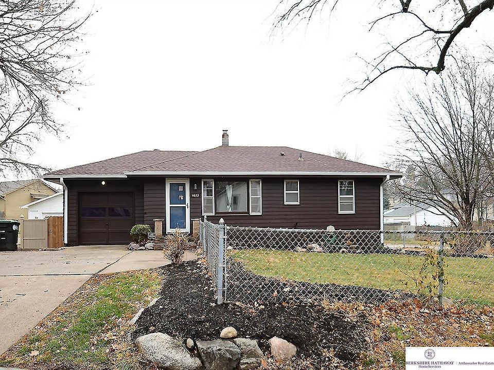 1st image of 4833 S 46th Ave